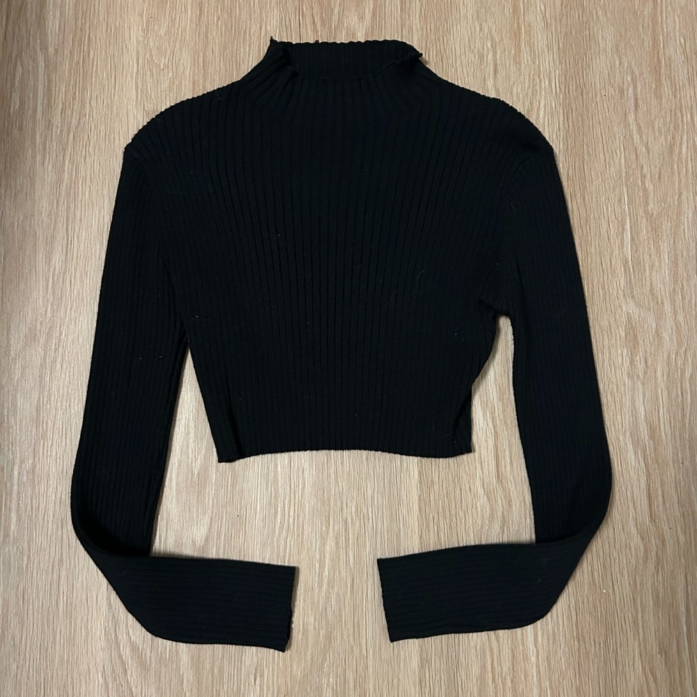 SHEIN Black Ribbed Cropped Mock Neck Long Sleeve Top